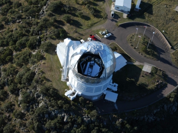 Hobby-Ebberly Telescope (Credits: HET/AIP)